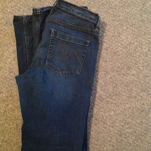 New York & Company Jeans - NY & Co curvy bootcut jeans size 6 New York & Company Jeans - NY & Co curvy bootcut jeans size 6